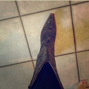 Corral distressed black leather cowboy boots
